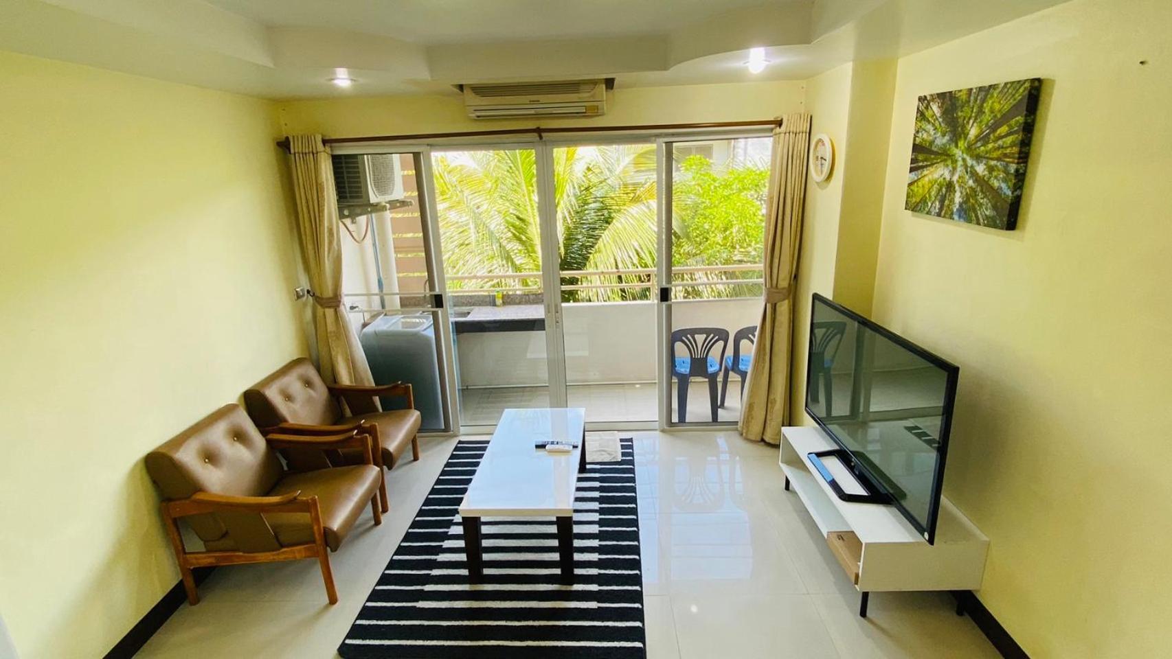 Phuket Town Condo 2 Bedroom With Balcony-Cats Friendly Exterior photo